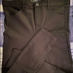 Torrid NWT Skinny Pants